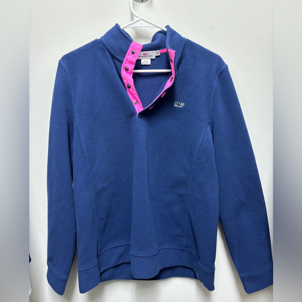 Vineyard Vines Fleece Snap Pullover. Size Medium